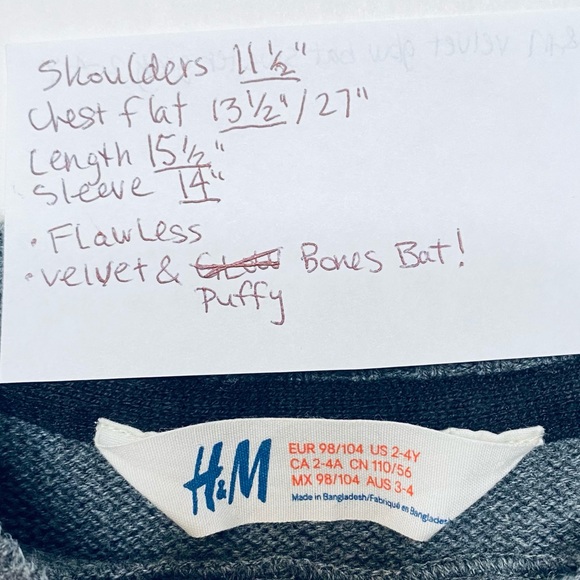 H&M velvet & puffy bones bat sweater gray 2-4Y - Picture 3 of 4